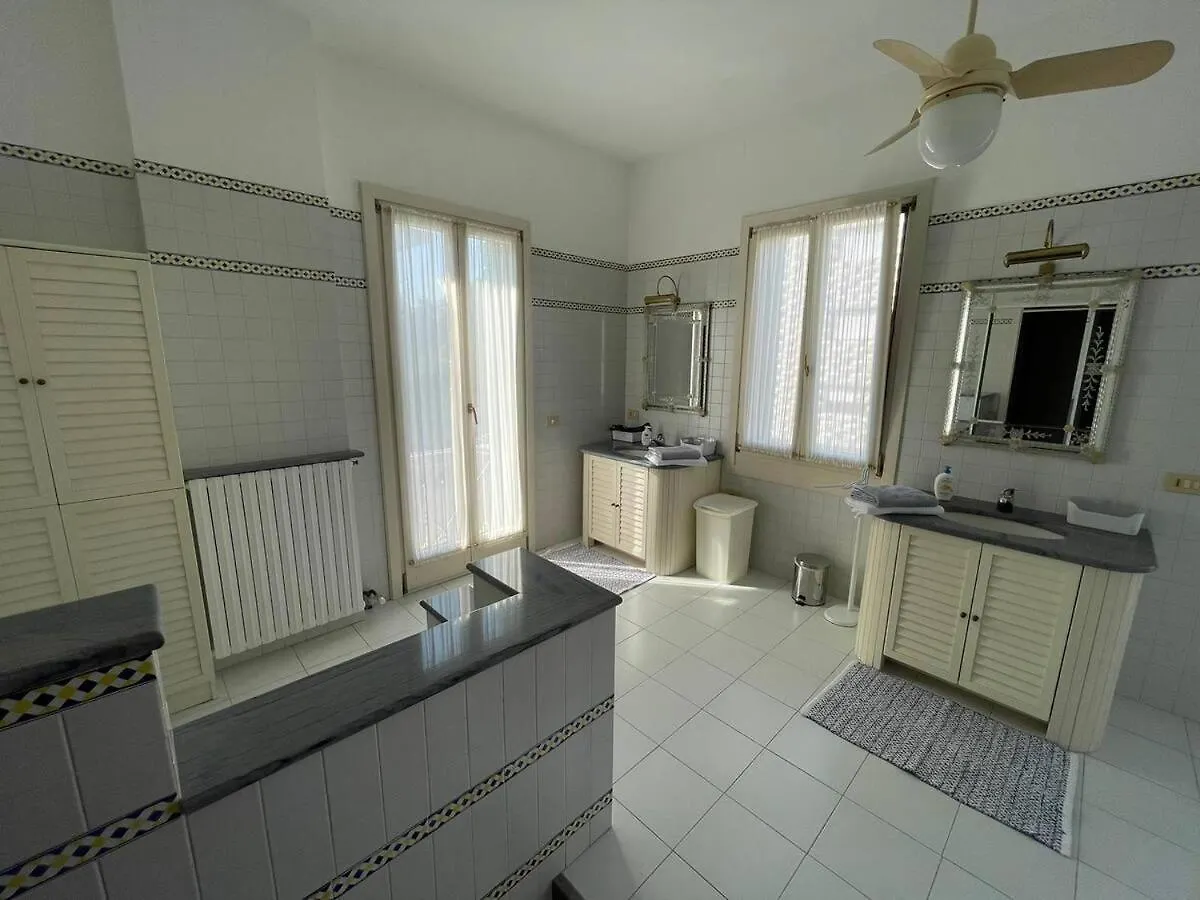 Appartement Liberty Mansion à Lido de Venise